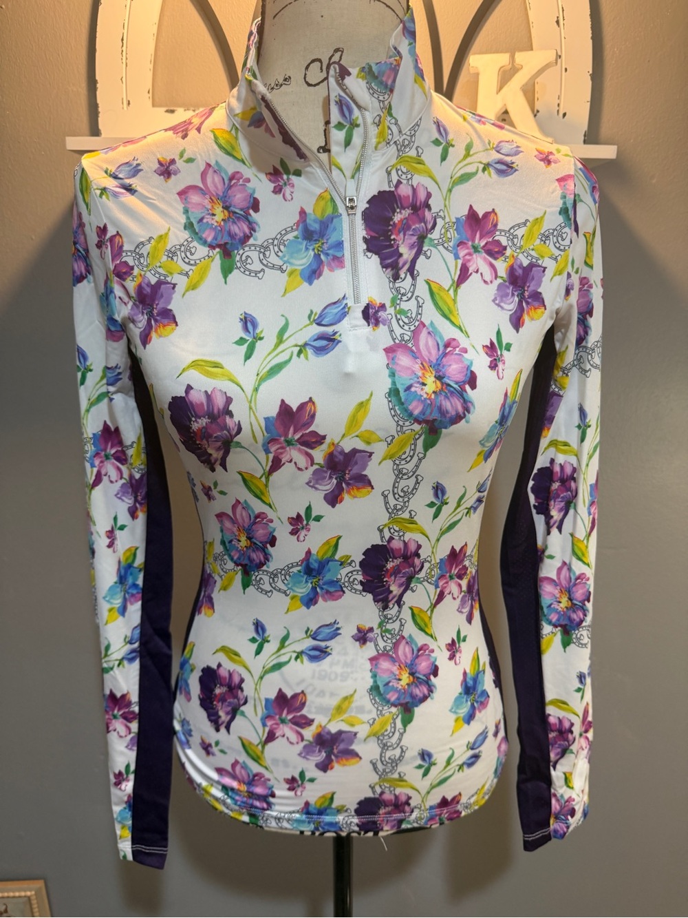 HKM LADIES QUARTER ZIP LONG SLEEVE FLORAL TOP- SZ XS
